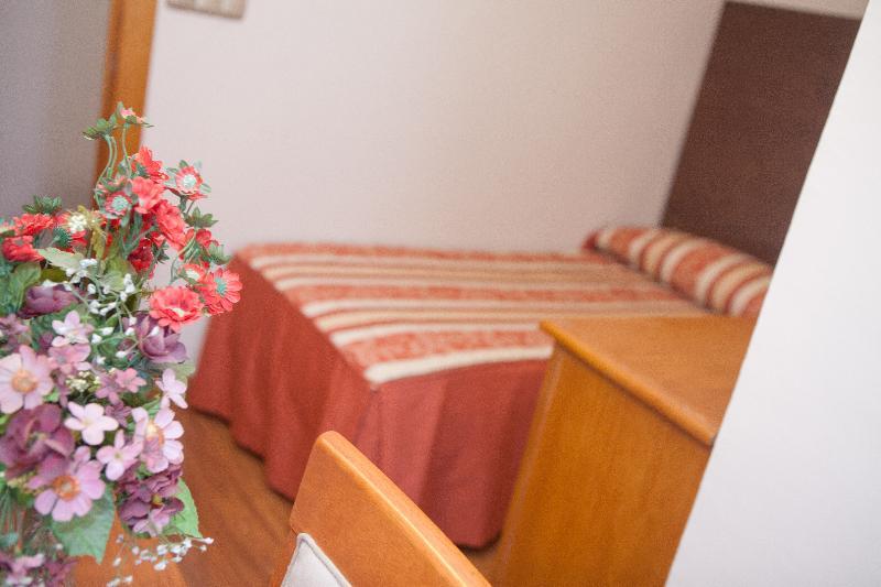 Hotel Alameda Малага Екстериор снимка