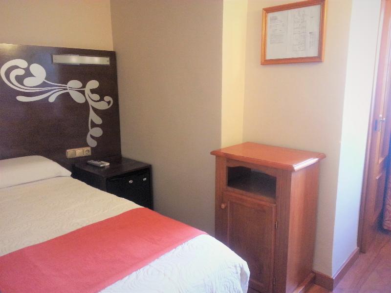 Hotel Alameda Малага Екстериор снимка