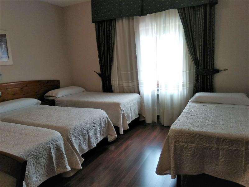 Hotel Alameda Малага Екстериор снимка